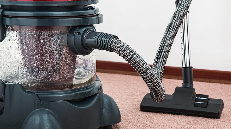 vacuum cleaner